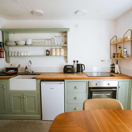 Breathtaking High Street Townhouse With Stunning Sea Views At 'The Old Fishermans Townhouse' Falmouth Exterior foto