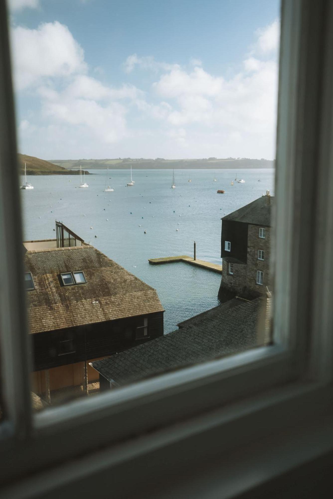 Breathtaking High Street Townhouse With Stunning Sea Views At 'The Old Fishermans Townhouse' Falmouth Exterior foto